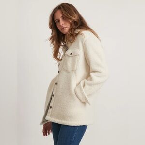 Universal Thread Women's Off-White Teddy Jacket